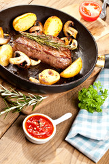 irisch rinder steak mit bratkartoffeln
