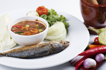 Chili paste with fried mackerel and vegetable