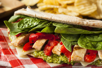 Healthy Grilled Chicken Pesto Flatbread