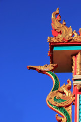 Fototapeta na wymiar Dragon statue in Chinese temple