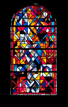 Vitrail de l'&eacute;glise st Pierre et Paul &agrave; Sigolsheim, Alsace