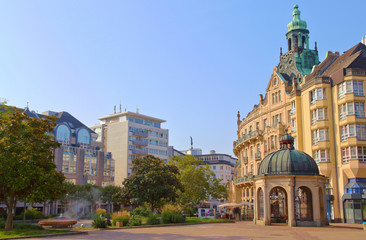 Fototapeta na wymiar Wiesbaden, Kochbrunnenplatz (2014)