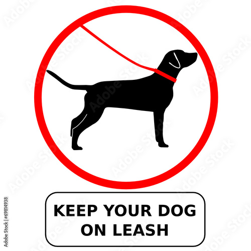 "Gebotsschild Hund Leine mit Text Englisch" Stockfotos und lizenzfreie