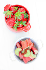 Erdbeere und Rhabarber