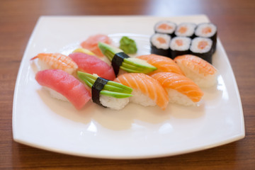 sushi plate