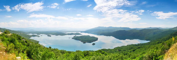 Fototapeta na wymiar Slansko Jezero, Montenegro