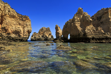 Fototapeta na wymiar Cliffs in Ponta da Piedade near Lagos, Algarve, Portugal.
