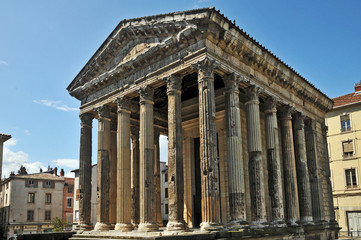 Fototapeta premium Vienne, il tempio di Augusto, Rodano Alpi