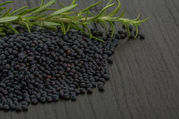 Black lentils