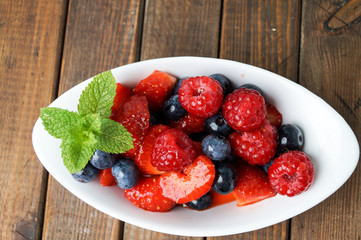 Delicious marinated fruitsalad