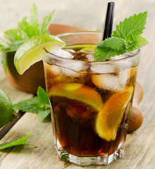 Cocktail with lime and ice