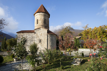 Fototapeta na wymiar old Albanian church in Azerbaijan