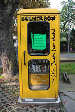 Eine alte Telefonzelle