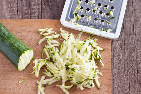 geriebene Zucchini