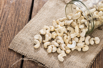 Dried Cashew Nuts