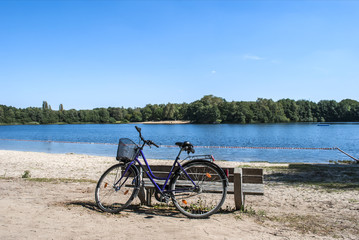 Fototapeta premium Bicycle by the lake