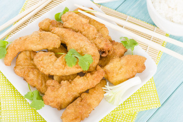 Lemon Chicken - Chinese battered chicken with sweet lemon sauce