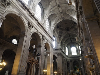 Iglesia de Saint Sulpice en París