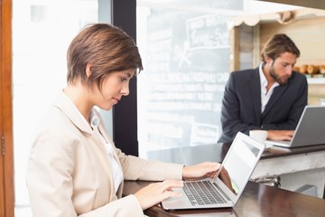 Obraz premium Business colleagues working on their break