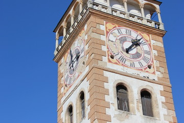 Der Kirchturm der Wenzel-Kirche in Mikulov (Nikolsburg)