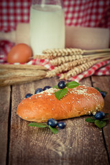 Fototapeta premium buns with blueberries