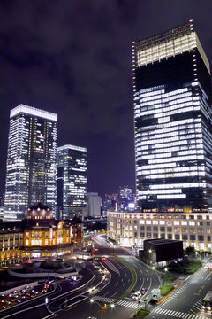 東京駅とJPタワー