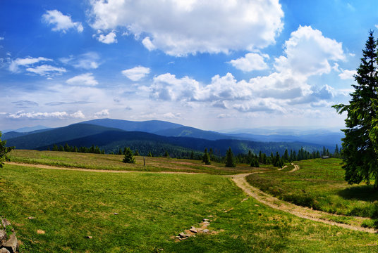 Polana Rysianka w Beskidzie Żywieckim