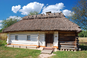 Fototapeta na wymiar Traditional Ukrainian hut, Museum of Folk Architecture