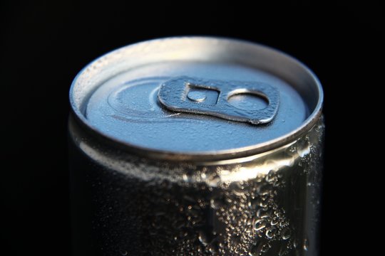 Aludose bilder – Bläddra bland 120 stockfoton, vektorer och videor ...