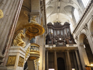 Saint Sulpice en París