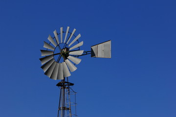 Old wind pump - Pompa a vento