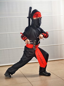 Purim (Halloween): Ninja Boy