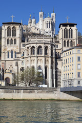 Obraz na płótnie Canvas Saint Jean cathedrale and Notre Dame de Fourviere basilica