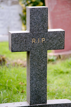 Gravestone cross RIP
