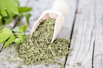 Portion of dried Lovage © HandmadePictures