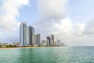Obraz premium skyline of Miami, Sunny Isles Beach , Florida