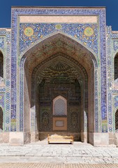 Fototapeta na wymiar Sher Dor Medressa - Registan - Samarkand - Uzbekistan