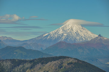 Plakat Volcan Villarrica viewed from Santuario El Cani, near Pucon, Chi