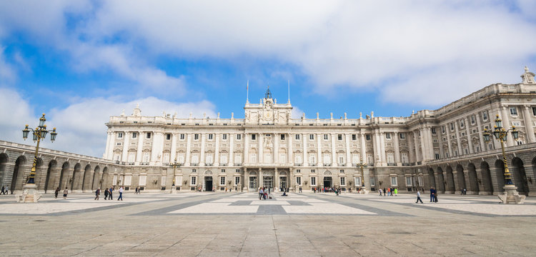 スペイン　マドリード　王宮