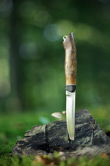 Custom hunting knife