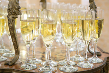 glasses of champagne