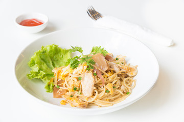 Stir fried Spaghetti with Chicken and egg. and egg.