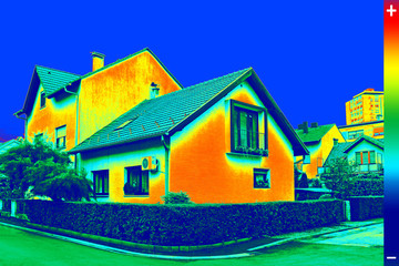 Thermovision image on House - obrazy, fototapety, plakaty