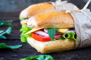 Sandwich with ham and cheese