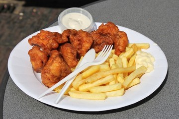 Kibbeling mit Pommes