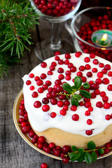 White chocolate cheesecake tart with cranberries