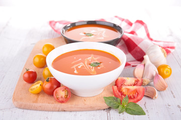 tomato soup, gazpacho