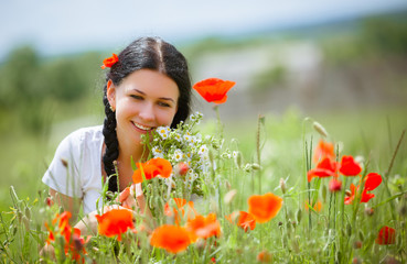 Naklejka premium young rural girl in the field