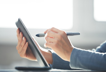 Working with digital tablet