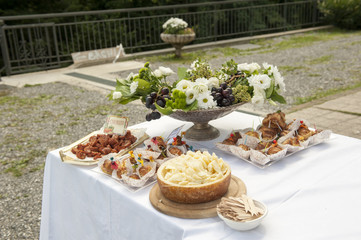 catering buffet in the castle